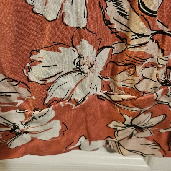 Olsen pink floral top size L - Picture 3 of 13